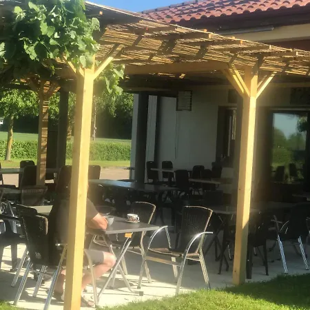 酒店 La De L Embusade 蓬塔穆松