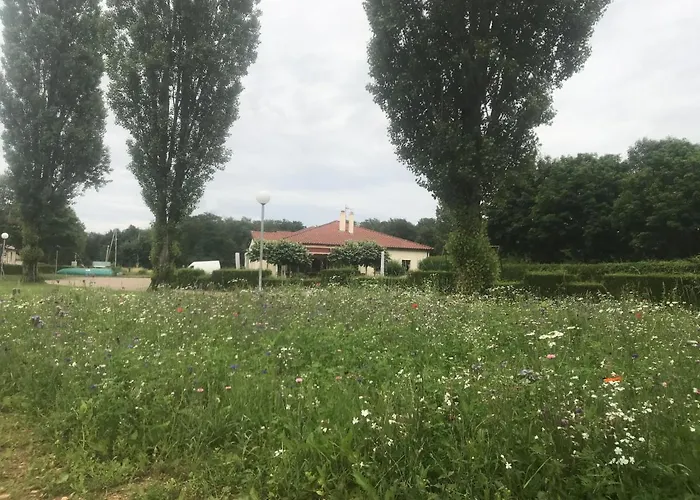 La De L Embusade Hotel Pont-à-Mousson